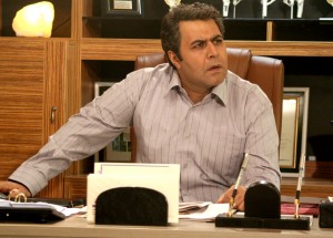 فرهاد اصلانی به روزگار مشروطه میرود…