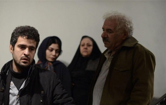 فرید سجادی حسینی(راست) در نمایی از "فروشنده"