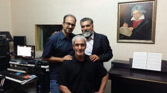 بهنام صبوحی در کنار کویتی پور و محمود سراجی