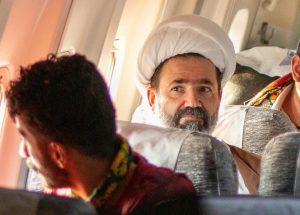 جواد پورزند در نقش روحانی سریال "کتونی زرنگی"