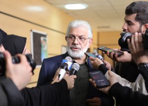 پرویز فلاحی پور در "خانه امن"