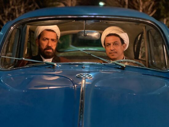 رامین راستاد و فرهاد جم در نقش مرحوم هاشمی رفسنجانی و شهید باهنر در سریال راز ناتمام به کارگردانی امین امانی