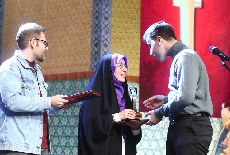 مرکز جوان سوره ۲ برگزیده جشنواره دانشآموزی مدرسه را بورسیه کرد