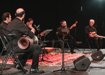 اجرای گروه موسیقی همنوازان فاخته در جشنواره جهانی DairaFest سنت‌پترزبورگ