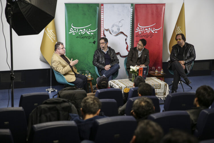 سینمای ایران از بین رفتنی نیست/حواسمان به هنر ملی باشد/در هشتمین جلسه “سینما رو به آینده” چه گذشت؟