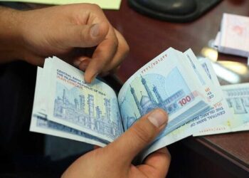 آیکون پول، بودجه