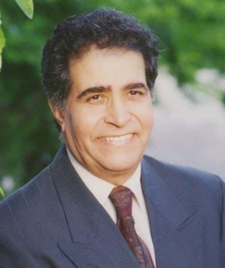 مرگ هوشمند عقیلی؛ خواننده‌ی "فردا تو میایی"/ایرانگرا و مخالف جنگ! 