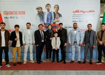 استمرار همکاریهای فرهنگی ایران و تاجیکستان با رونمایی از فیلم «ماهی در قلاب»