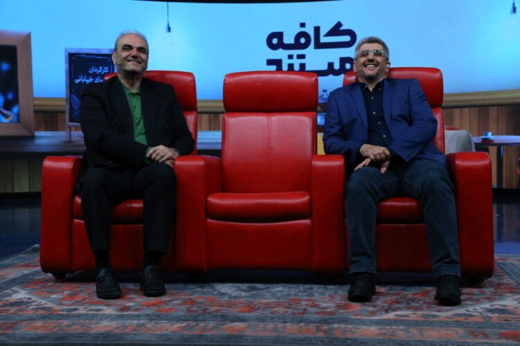 جواد خیابانی با «مسابقه قرن» به «کافه مستند» میآید