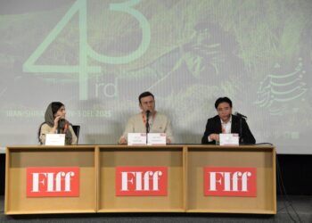 پنجره‌ای رو به واقعیت‌های احساسی-اجتماعی زنان/حرفهای کارگردان چینی درباره همکاری با نرگس آبیار در فیلم «چانگ آن، شی آن»