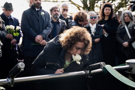 مراسم تدفین بهرام بیضایی در سانفرانسیسکو ی آمریکا