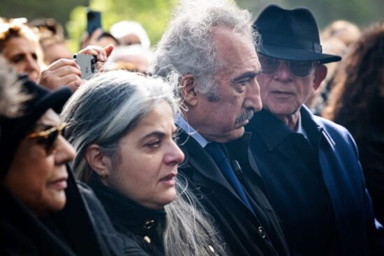 مراسم تدفین بهرام بیضایی در سانفرانسیسکو