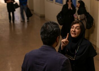 سریال «مو به مو» و درگیری طبقه متوسط با تلاطمات اقتصادی/احترام به مخاطب با الگویی حرفه‌ای