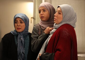 دخترِ سعید آقاخانی در سریال «اسباب زحمت» چه میکند؟!+ویدئو