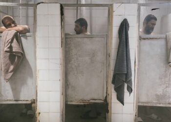 درباره‌ی فیلم «زنده شور»(ساخته کاظم دانشی): پاسخی به محمد رسول‌اف؟/پنج شاکی خشمگین!