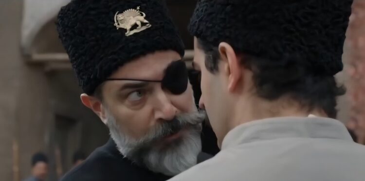 سریال سرخ و سیاه