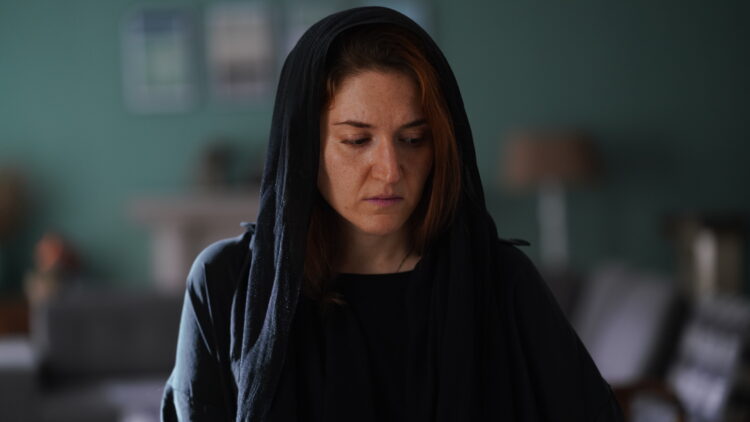 فیلم آسمان همه جا یک رنگ است