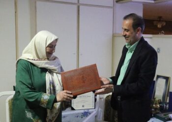 عذرا وکیلی